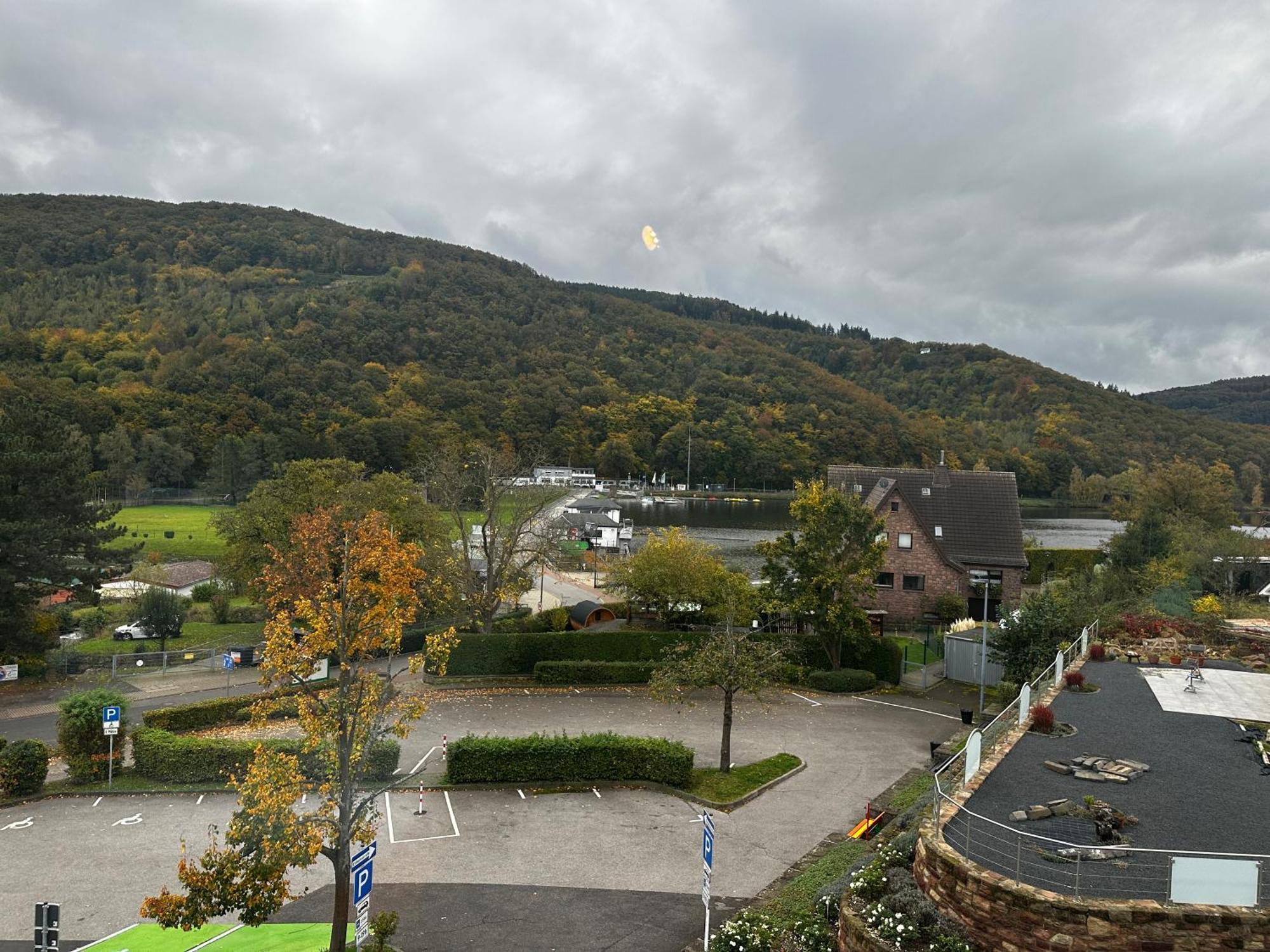 Green Seeblick Hotel Am See Obermaubach Екстериор снимка